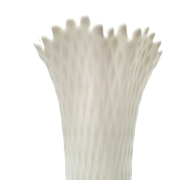 Westmoreland White Milk Glass Vintage Diamond Quilted Ruffled 12" Swung Vase - Picture 11 of 13